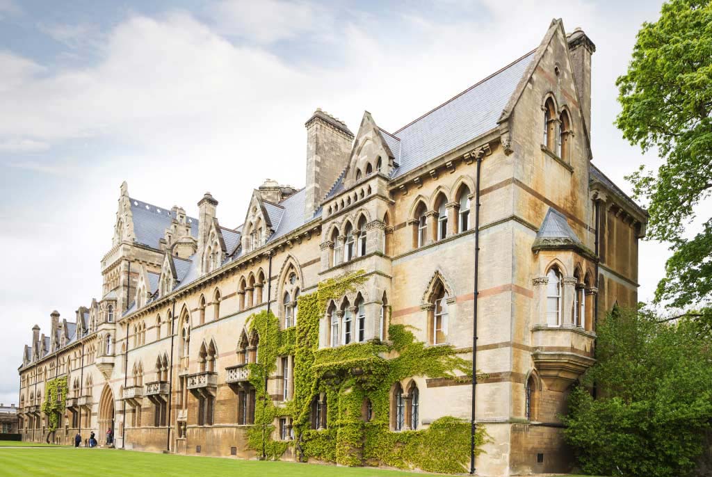 Business Seminar university building 1